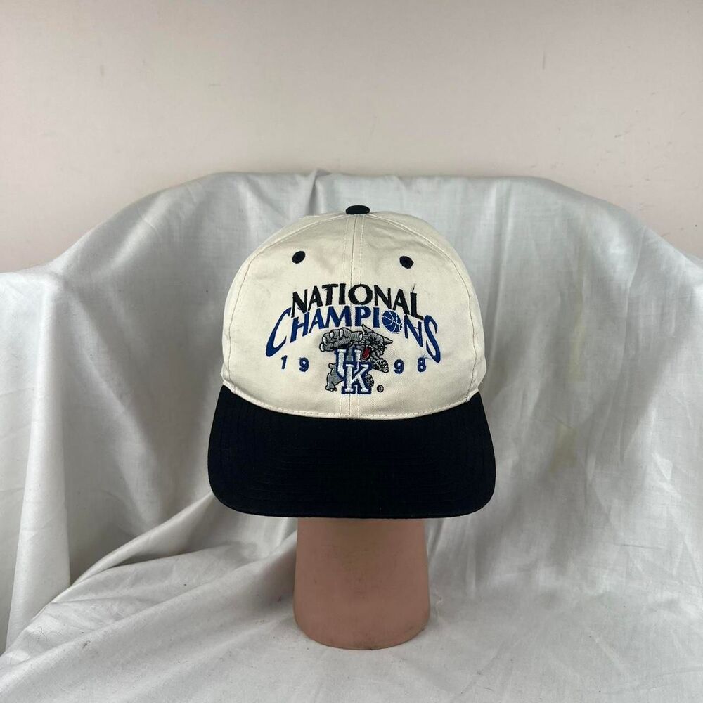 Vintage University of Kentucky Wildcats 1998 National Champions Cap